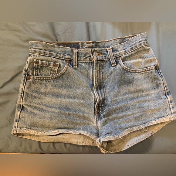 Shorts bundle: Levi’s size 27, Lululemon, Dynamite - Picture 4 of 9